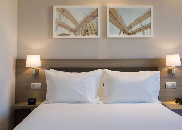 Otel Hampton By Hilton East