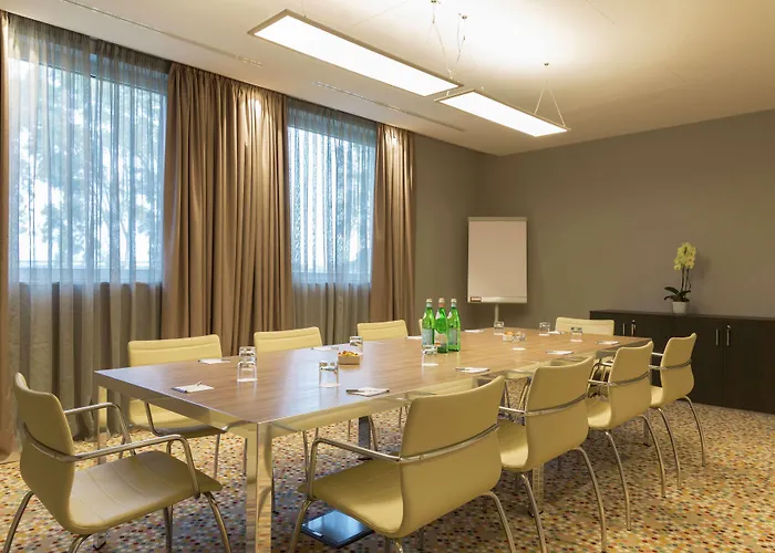 Hampton By Hilton East 3* Roma